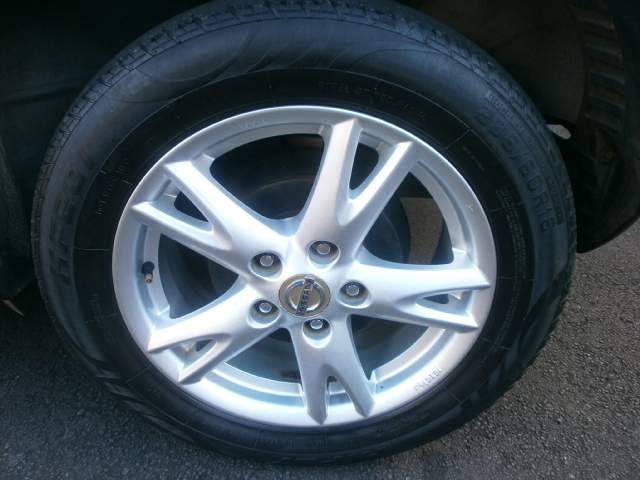 Nissan juke  - 4 - SUV Cars  on Aster Vender