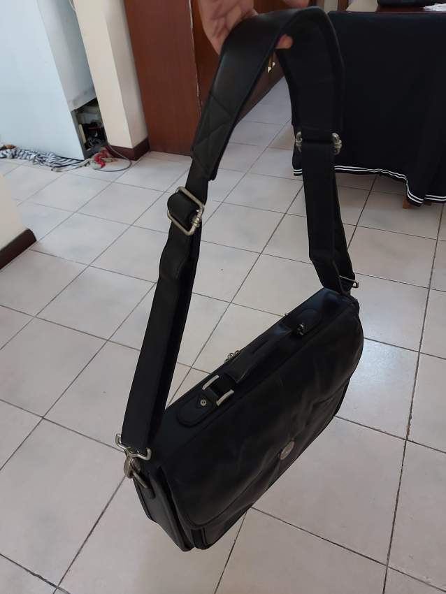 Dell Black Leather Laptop Bag - 7 - Others  on Aster Vender