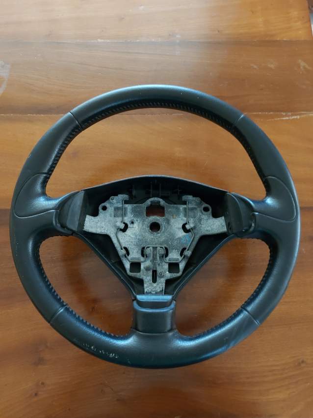 Peugeot 407 Steering Wheel - 0 - Spare Parts  on Aster Vender