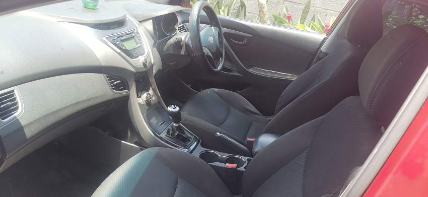 Hyundai Elantra GLS Year 2013 - 3 - Luxury Cars  on Aster Vender