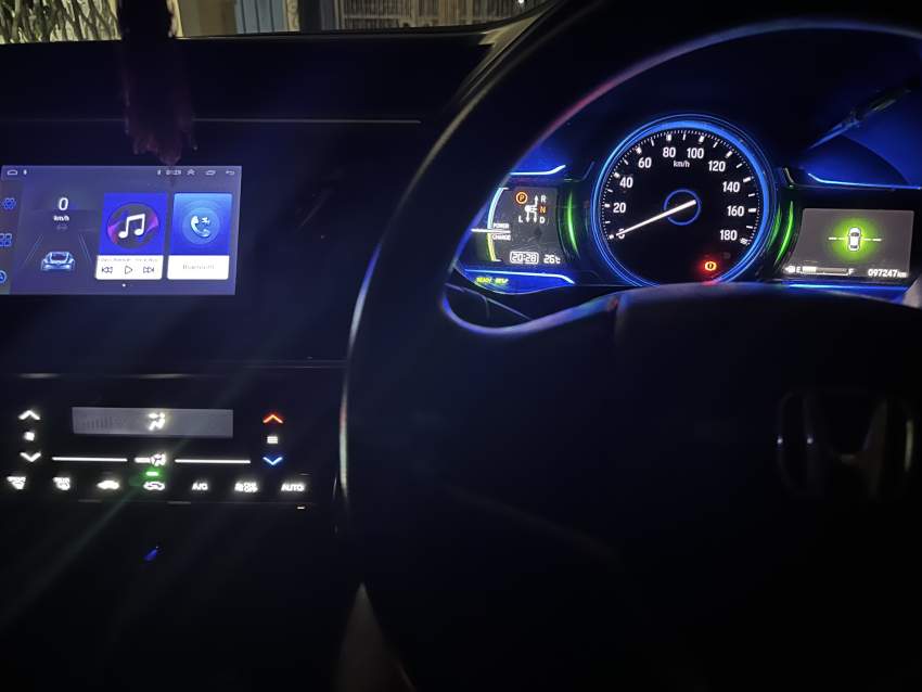 Black Honda Grace 2017 for Sale - 11 - Compact cars  on Aster Vender