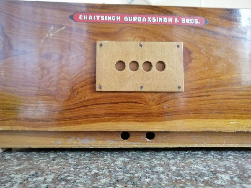 INDIAN MUSIC INSTRUMENT HARMONIUM - 3 - Other Wind Instruments   on Aster Vender
