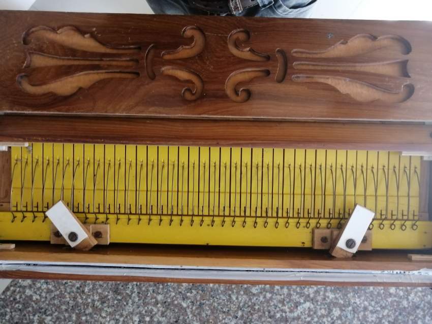 INDIAN MUSIC INSTRUMENT HARMONIUM - 5 - Other Wind Instruments   on Aster Vender
