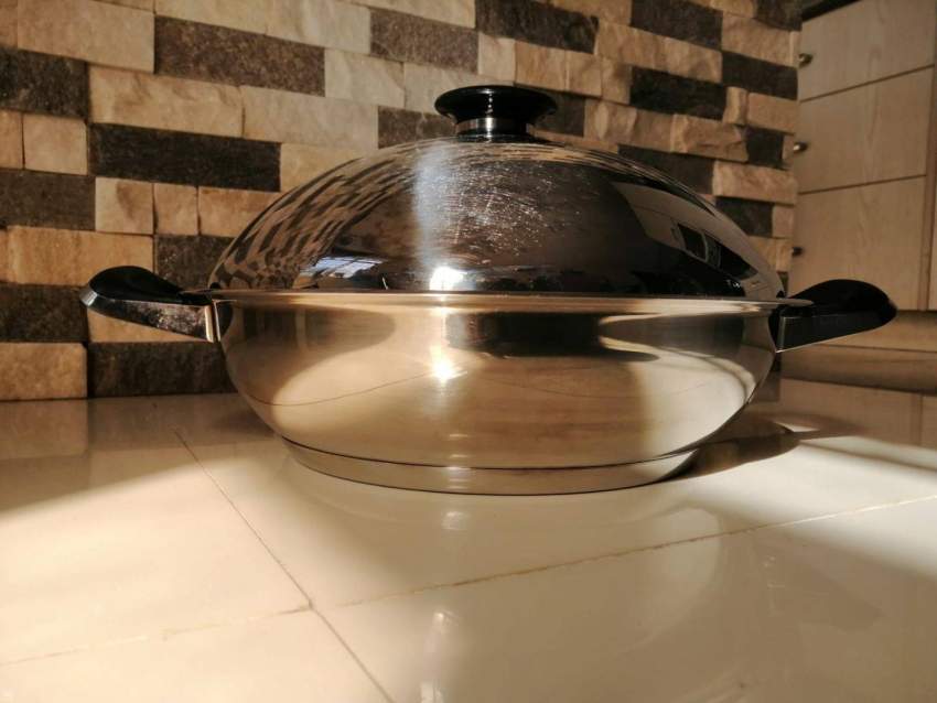 AMC Cookware with AMC book - 5 - Kitchen appliances  on Aster Vender