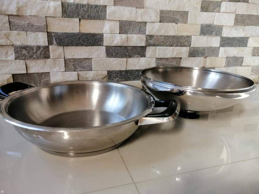 AMC Cookware with AMC book - 4 - Kitchen appliances  on Aster Vender