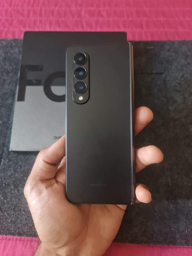 Samsung Z fold 4 - 5 - Galaxy Note  on Aster Vender