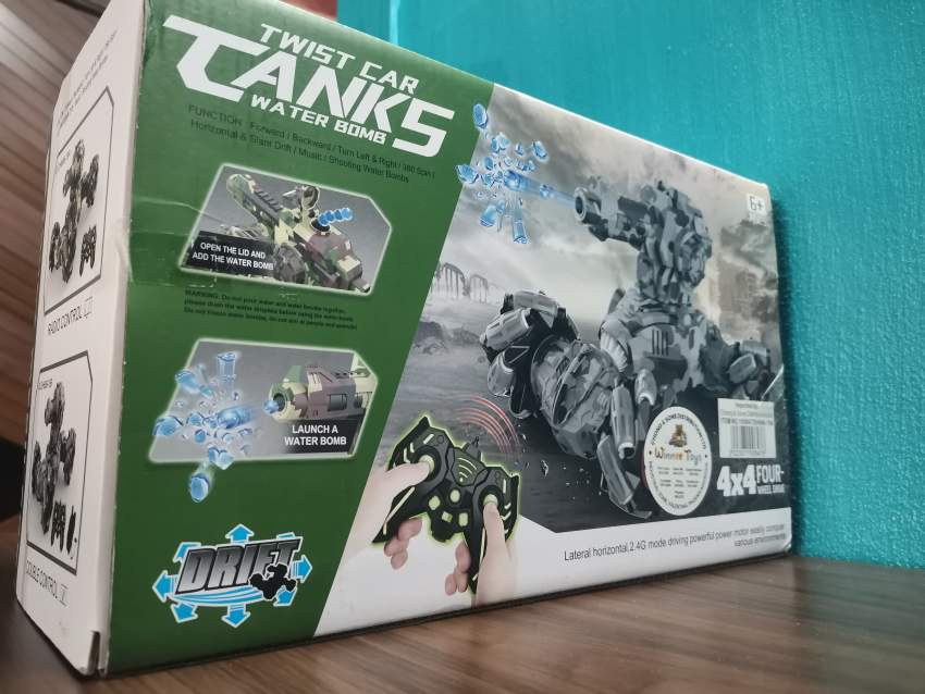 Twist Car - 1 - Vehicles (trucks, tanks, etc)  on Aster Vender