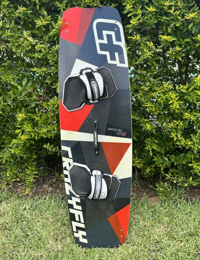 Kite Board Crazy Fly - 2 - Water sports  on Aster Vender