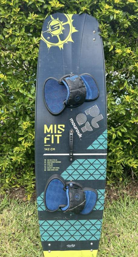 Kite Board Slingshot - 1 - Water sports  on Aster Vender