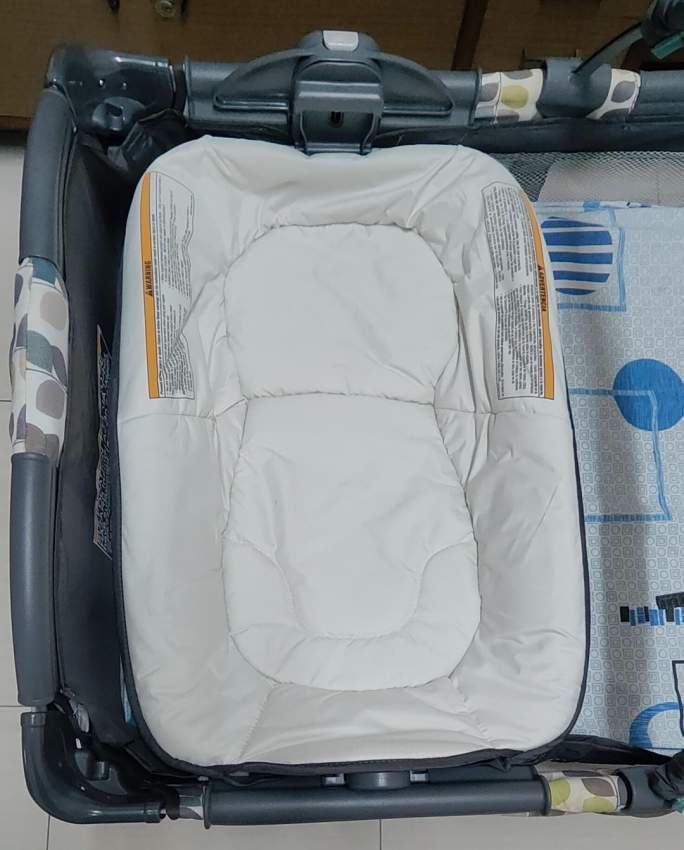 Baby Bassinet+Cradle+Playyard+Car Seat - 4 - Bed frames, headboards, footboards  on Aster Vender