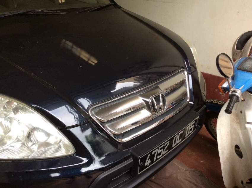 Honda CRV October 2005 - 3 - SUV Cars  on Aster Vender