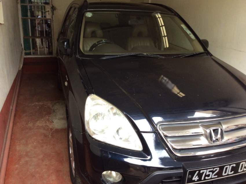 Honda CRV October 2005 - 0 - SUV Cars  on Aster Vender