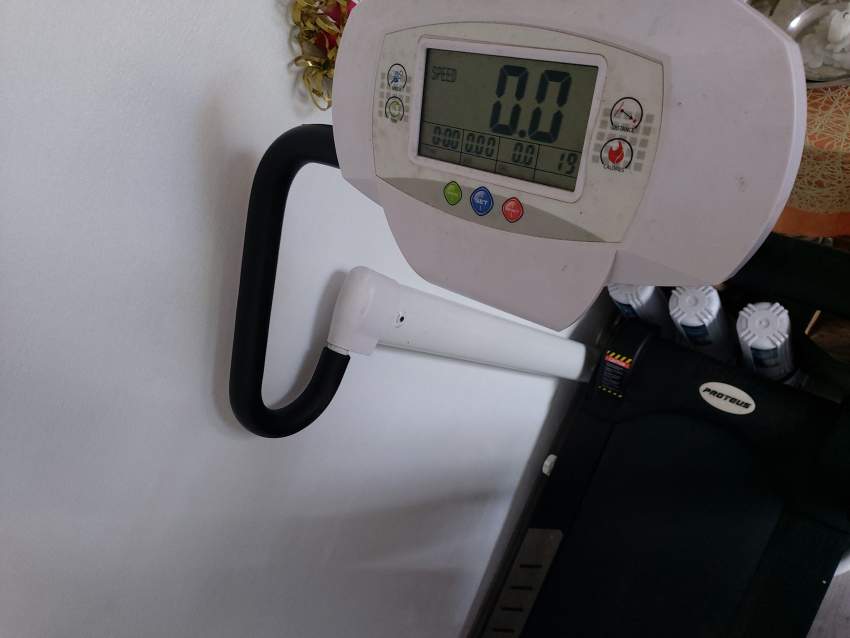 Manual treadmill - 1 - Fitness & gym equipment  on Aster Vender