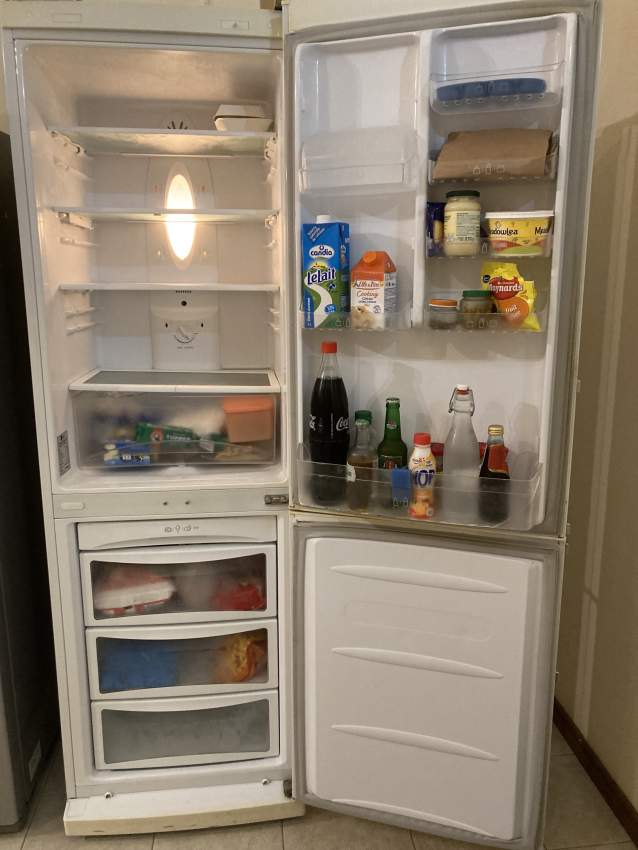 Réfrigérateur - 1 - Kitchen appliances  on Aster Vender