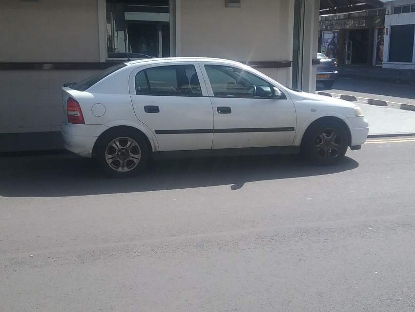 Opel astra - 0 - Family Cars  on Aster Vender