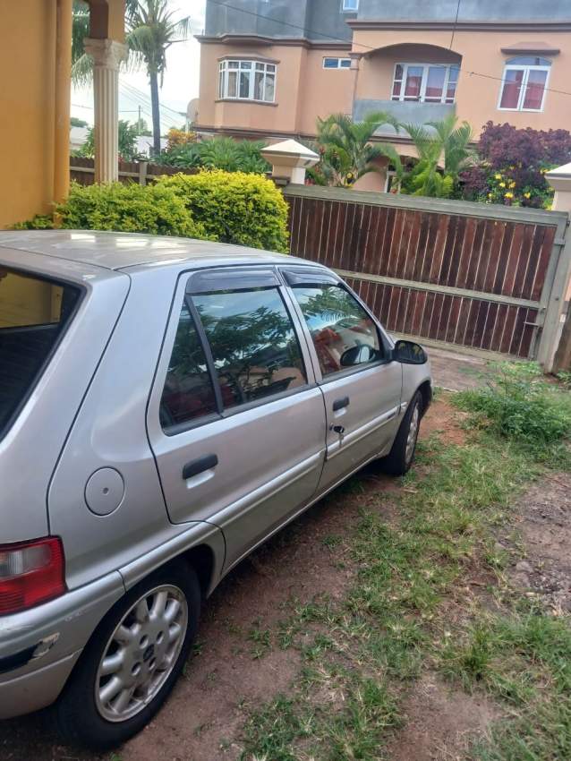 Citroen a vendre - 2 - Compact cars  on Aster Vender
