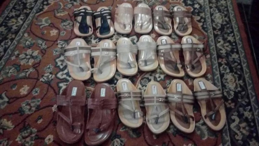 For sale 58267635 - 1 - Sandals  on Aster Vender