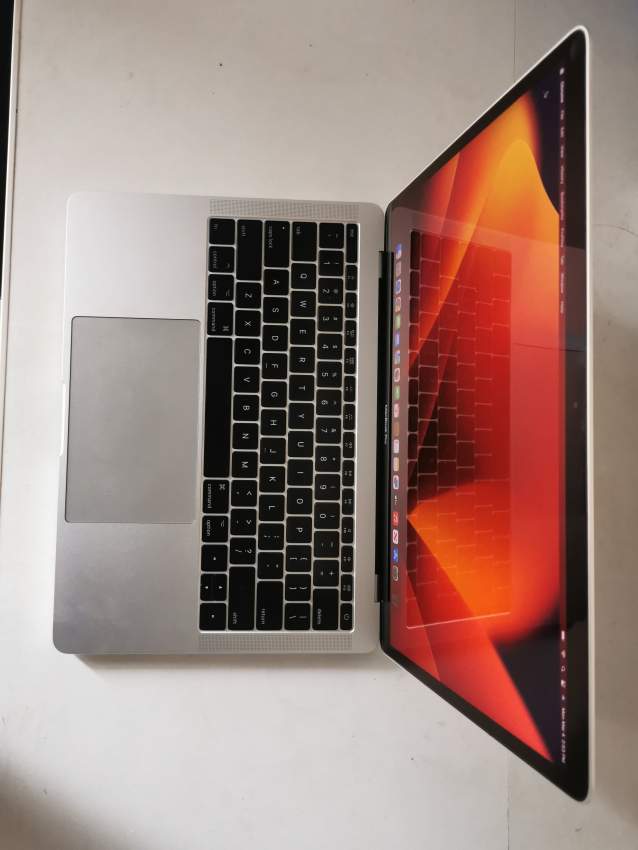 Macbook pro 2017 - 1 - Laptop  on Aster Vender