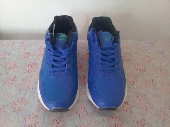 Sport shoes for sale at Rs 500 size 42 - 2 - Sports shoes  on Aster Vender
