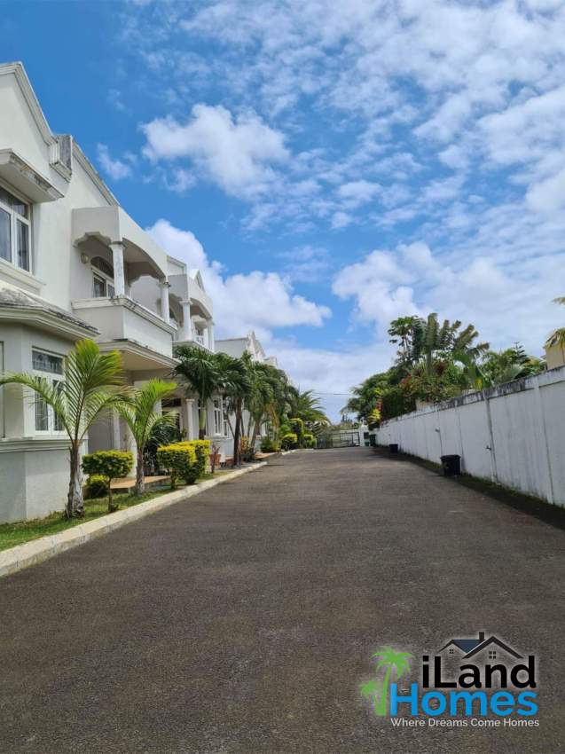 Villa in gated community for sale in Pereybere - 3 - Villas  on Aster Vender