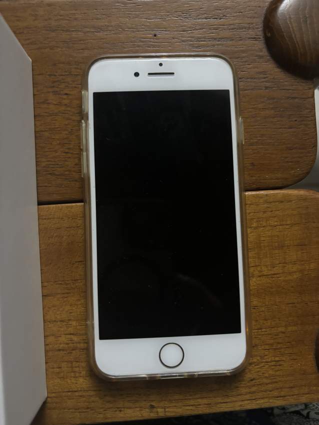iPhone 8 64gb - 1 - iPhones  on Aster Vender