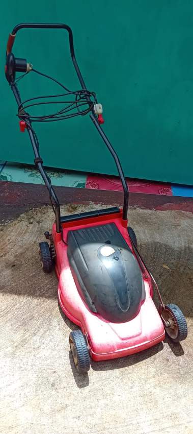 Machine taille gazon - 0 - Others  on Aster Vender