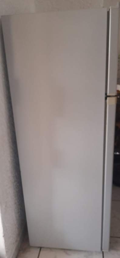 Fridge /freezer De Rosso - 10 - Kitchen appliances  on Aster Vender