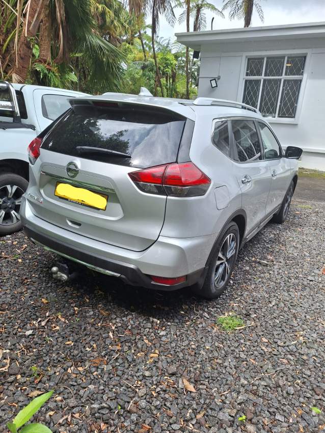 Nissan Xtrail fully executive - 1 - SUV Cars  on Aster Vender