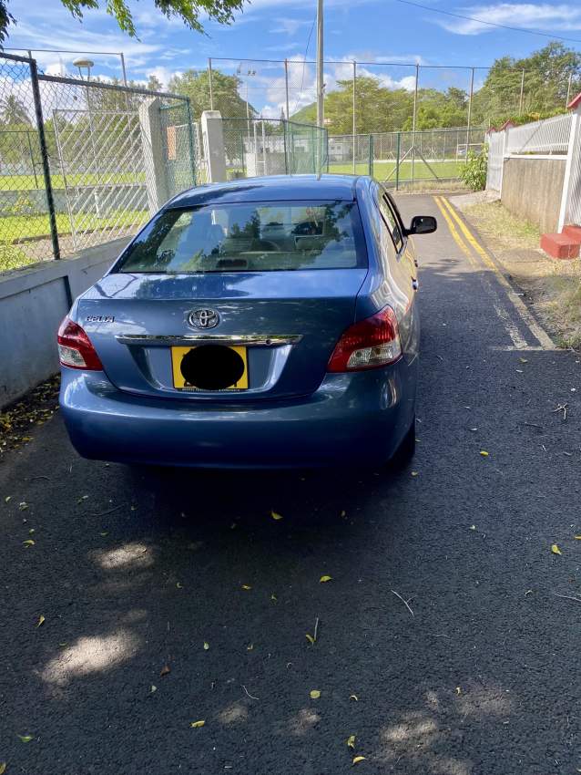 Toyota Belta 2011 For Sale - 1 - Family Cars  on Aster Vender