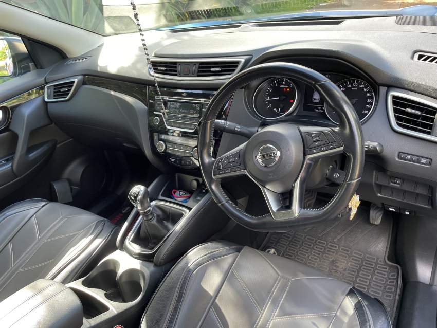 For Sale Nissan Qashqai year 2020 - 2 - SUV Cars  on Aster Vender
