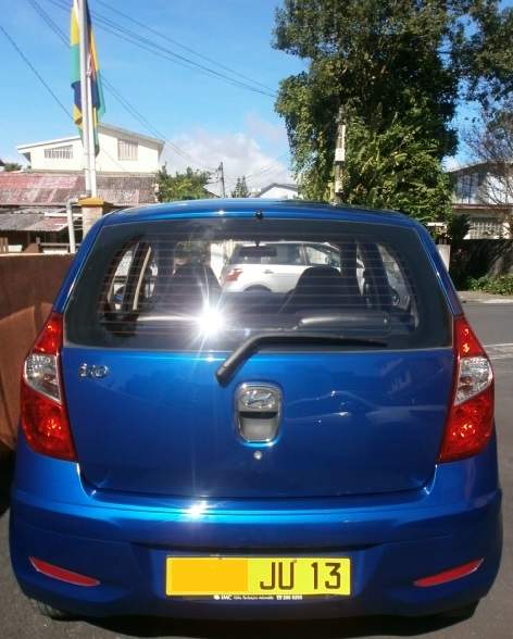 Hyundai I 10 - 3 - Family Cars  on Aster Vender