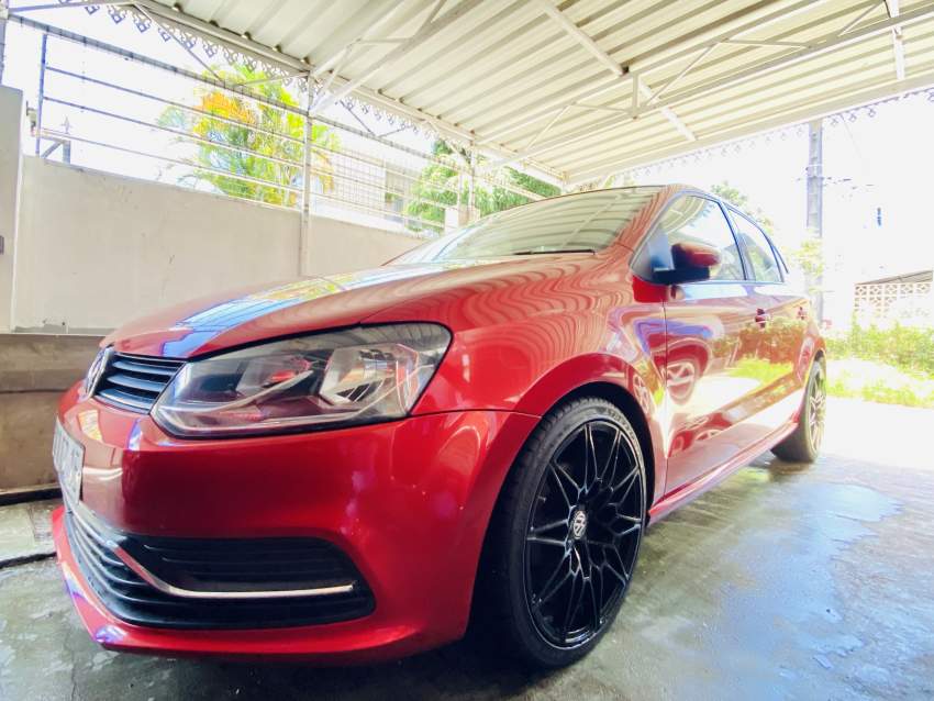 Volkswagen Polo 2015 - 2 - Compact cars  on Aster Vender