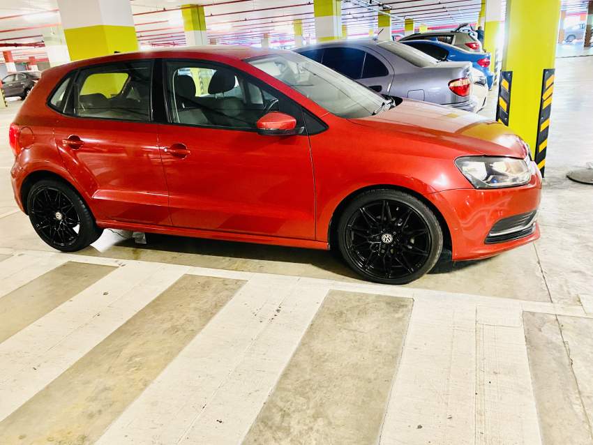 Volkswagen Polo 2015 - 1 - Compact cars  on Aster Vender