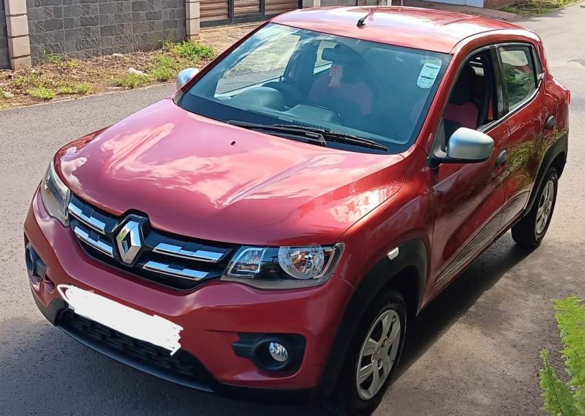 RENAULT KWID - 3 - Family Cars  on Aster Vender