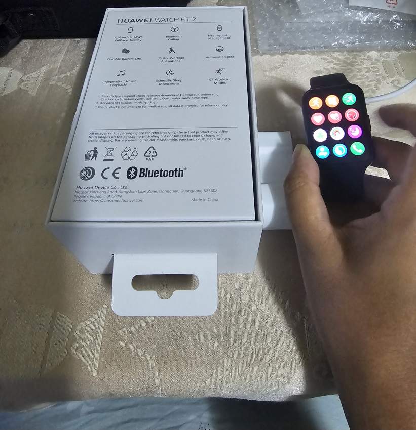 Huawei SmartWatch - 1 - Smartwatch  on Aster Vender