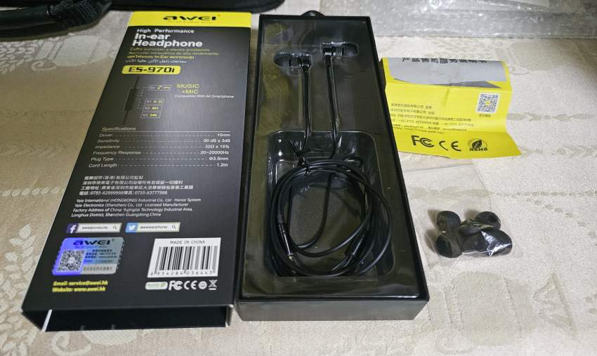 Headphone - 0 - Other phone accessories  on Aster Vender