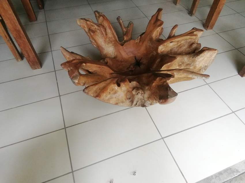 Root table without glass
