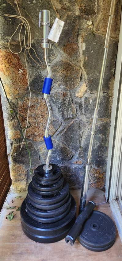 Sellings Olympic weights , barbell, EZ curl bar, Bumper plates - 0 - Fitness & gym equipment  on Aster Vender