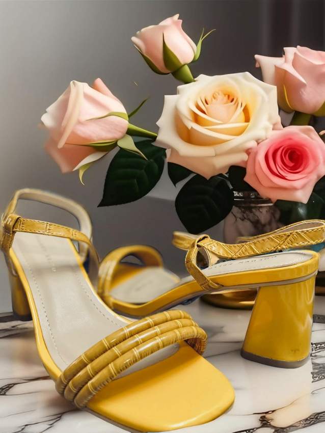 Talon carré - 2 - Others  on Aster Vender