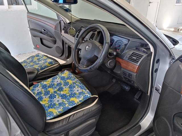 Nissan Sylphy Feb 2008 - 9 - Family Cars  on Aster Vender