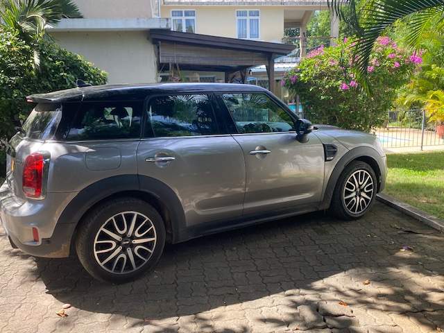 A vendre Mini Cooper Countryman - 5 - Luxury Cars  on Aster Vender