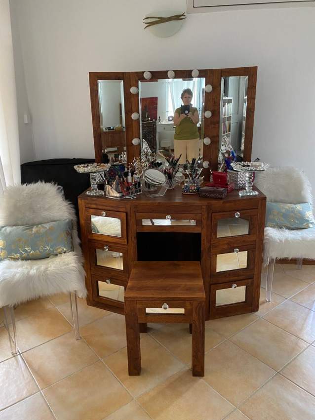 Coiffeuse modèle unique - 0 - Bedroom Furnitures  on Aster Vender