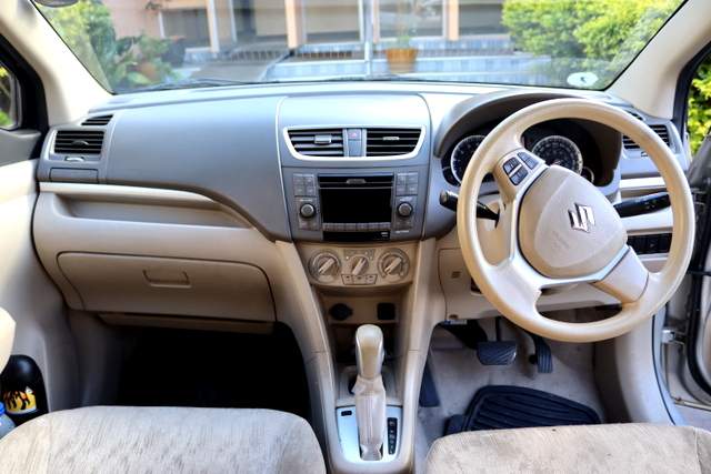 ON SALE  - SUZUKI ERTIGA 2015 - 5 - Family Cars  on Aster Vender