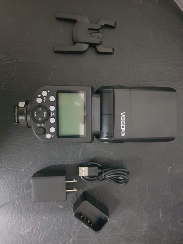 Godox V860iiis - 3 - All electronics products  on Aster Vender