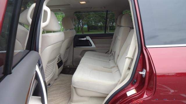 2018 TOYOTA LAND CRUISER  - 5 - SUV Cars  on Aster Vender