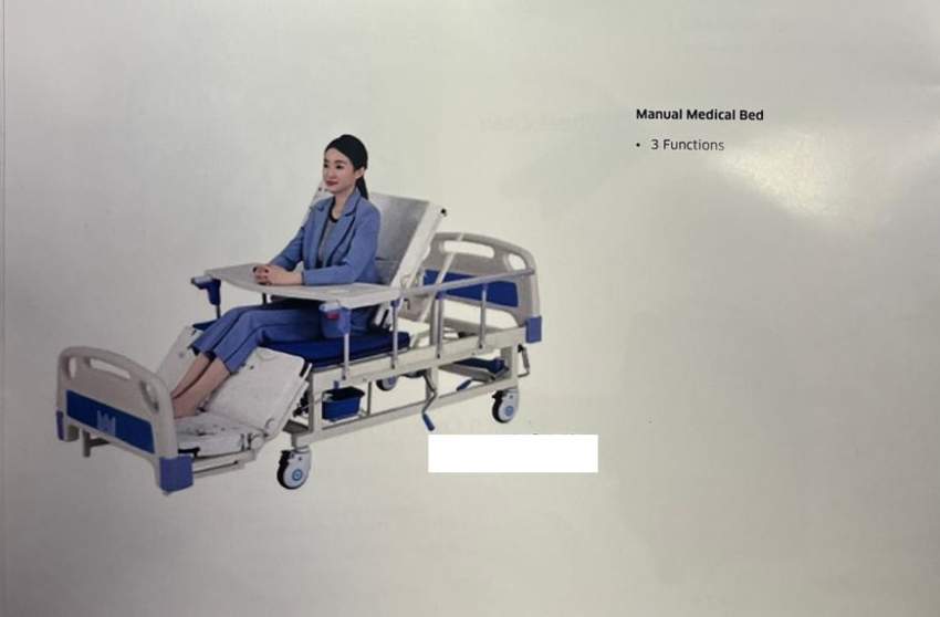 Medical bed 3 functions manual with mattress - 0 - Other Medical equipment  on Aster Vender