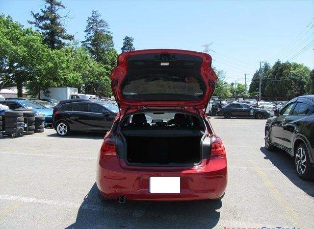 BMW 1 Series  DBA-1R15 (20172) - 4 - Luxury Cars  on Aster Vender