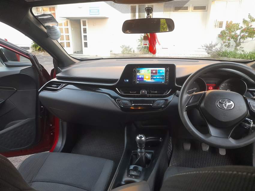Toyota C-HR in EXCELLENT condition!! - 3 - SUV Cars  on Aster Vender