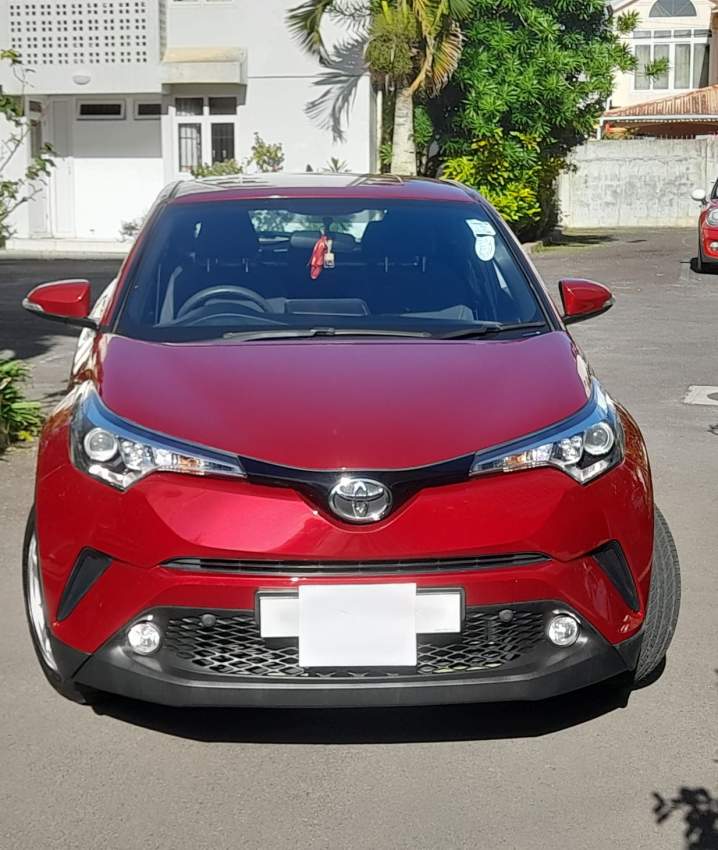 Toyota C-HR in EXCELLENT condition!! - 8 - SUV Cars  on Aster Vender