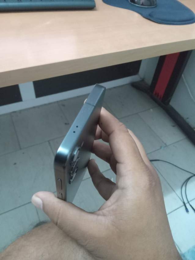 Samsung Galaxy s24 - 2 - Android Phones  on Aster Vender